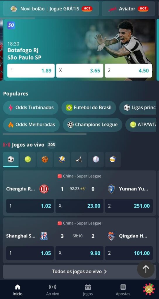 Seção de esportes da Novibet com jogos ao vivo e botões para odds turbinadas e outras competições