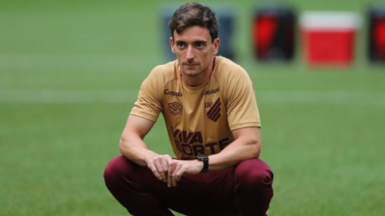 Athletico vive indefinição sobre aspirantes: “Prontos para qualquer jogo”