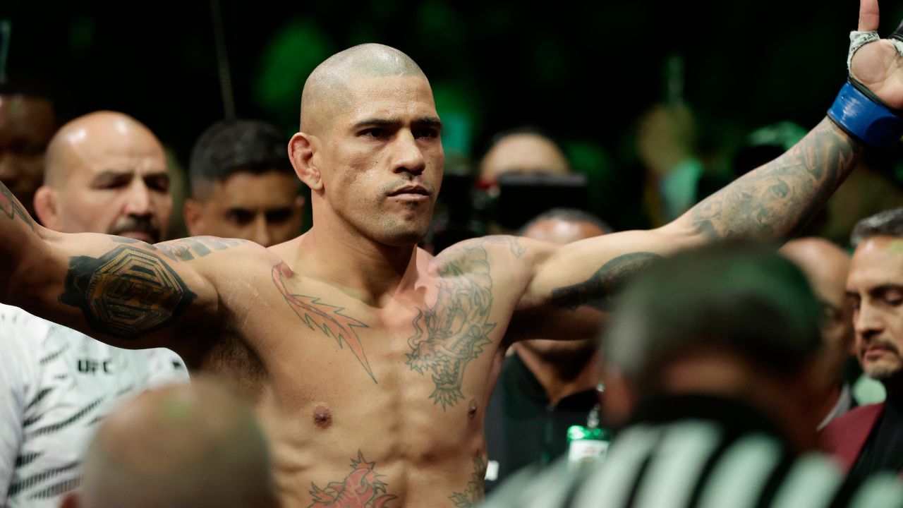 Alex Poatan fala sobre planos para 2026 e possível subida aos pesados no UFC