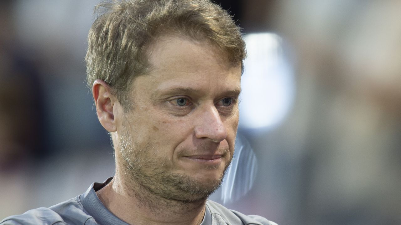 Novo técnico do Coritiba, Seabra desembarca e projeta temporada 2026: “Motivado”