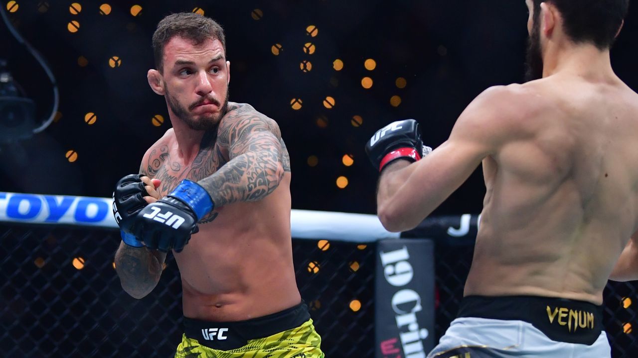 Lutadores brasileiros do UFC superam “maldição da luta principal” e podem brilhar em 2026