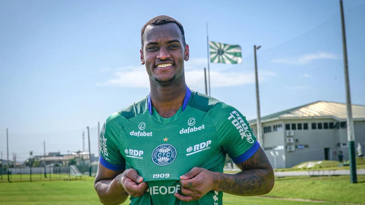Coritiba define destino de goleiro campeão da Copa do Brasil
