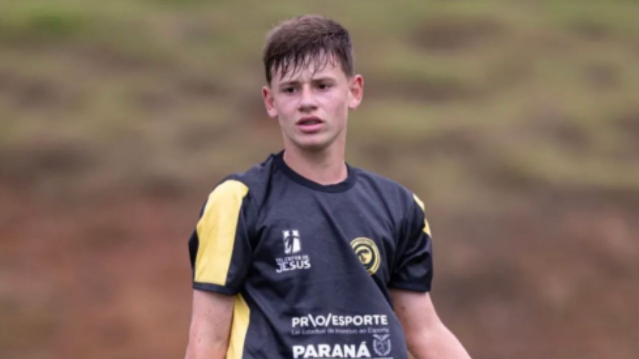 Promessa de 14 anos do futebol paranaense é vendida ao Grupo City