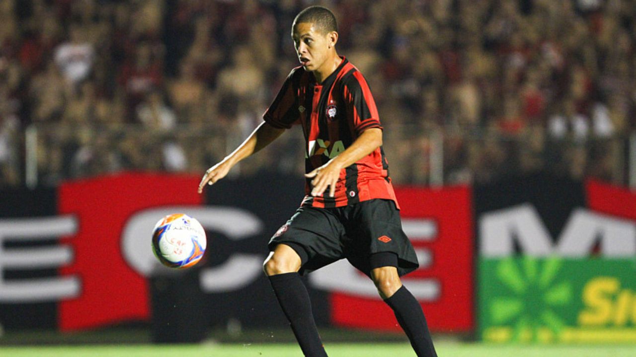 marcos-guilherme-athletico-iconsport