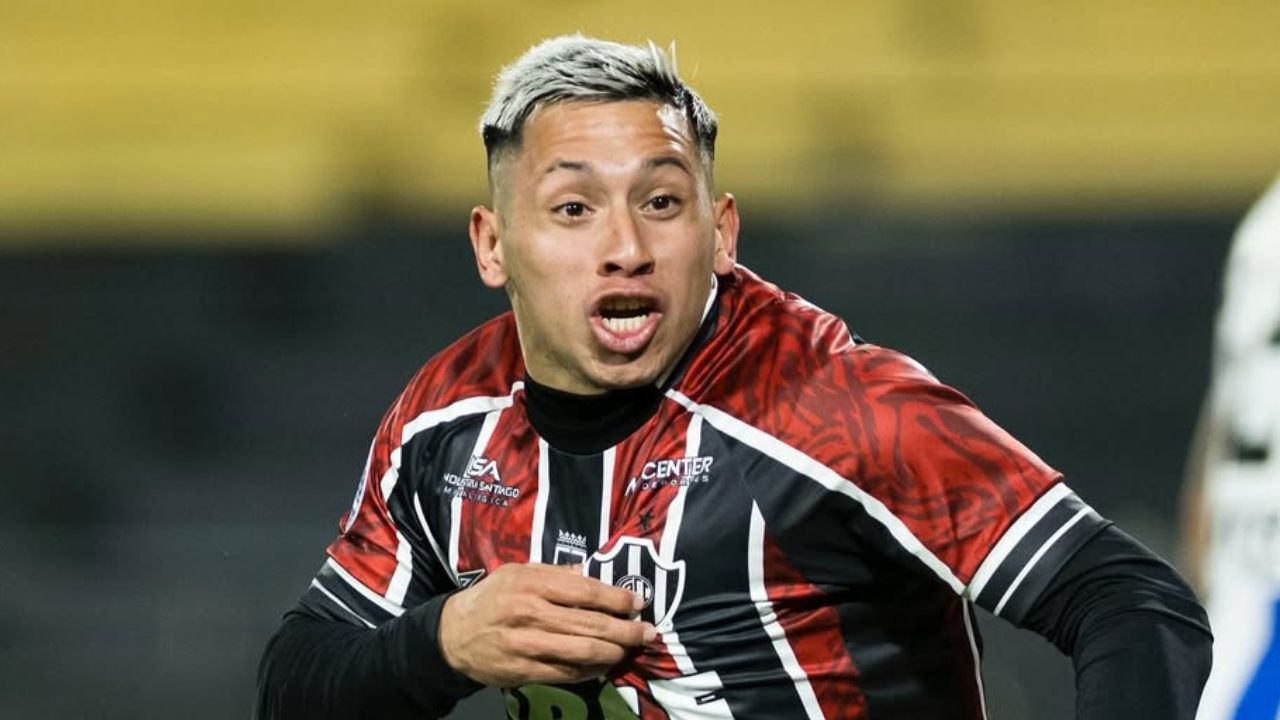 Coritiba fecha com ex-joia da seleção sub-20 e avança por atacante gringo