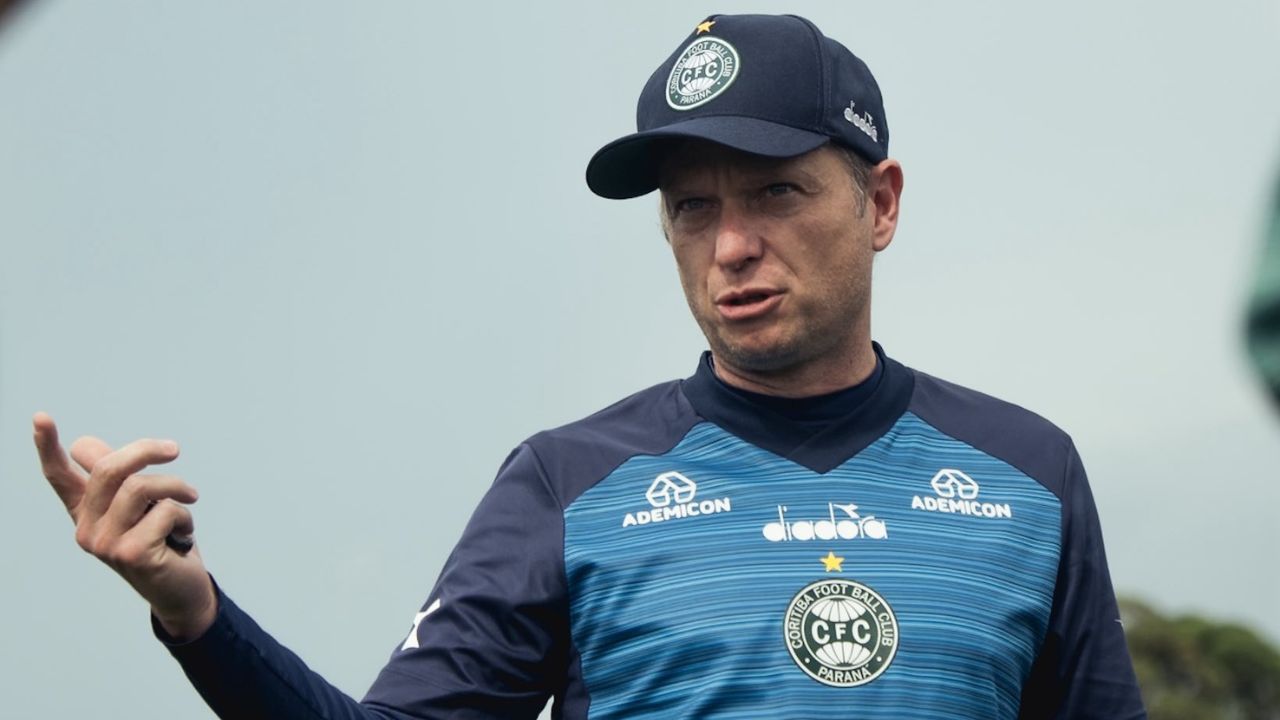 Coritiba anuncia quarta contratação da temporada