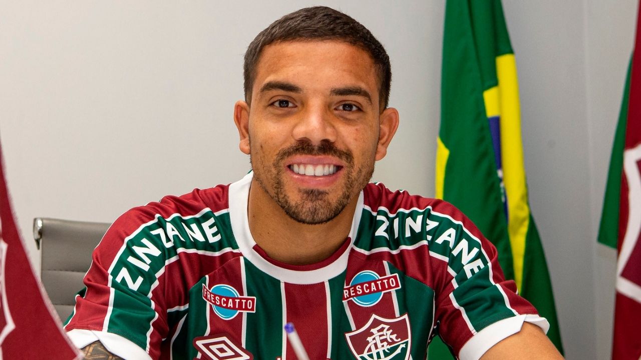 Ex-Athletico, Terans vive situação incerta com impasse entre Fluminense e Peñarol