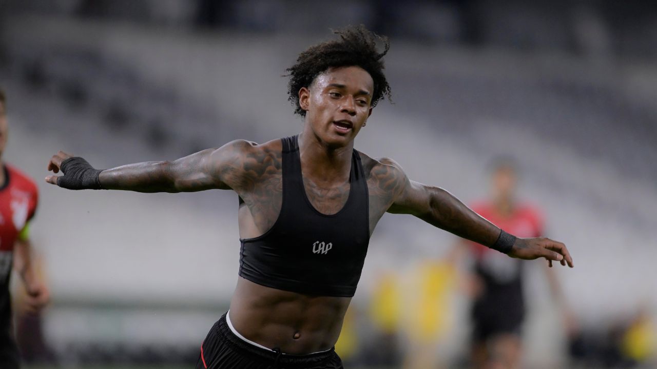 Athletico empolga, Coritiba decepciona e base vira protagonista no Paranaense