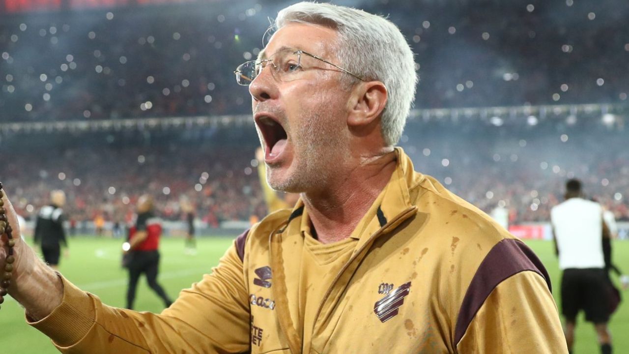 Nova joia do Athletico desafia o conservador Odair Hellmann