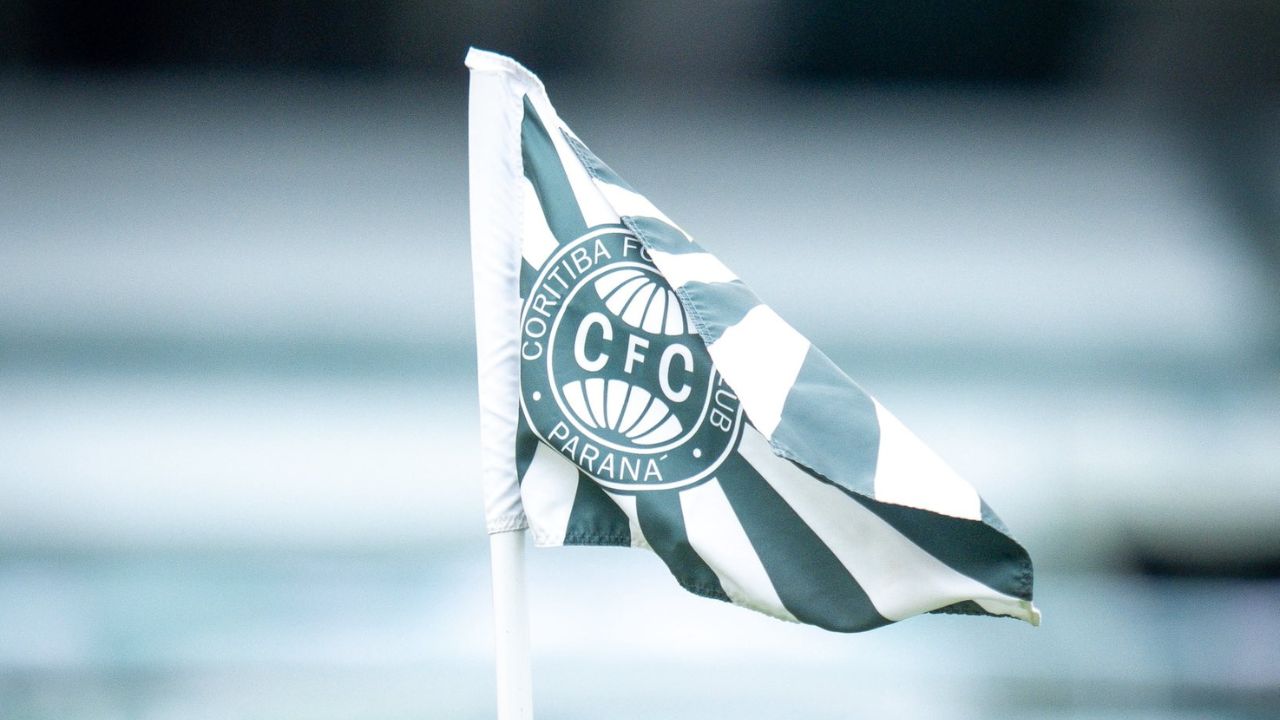 “Geração vencedora”: Coritiba libera artilheiro da base para clube brasileiro