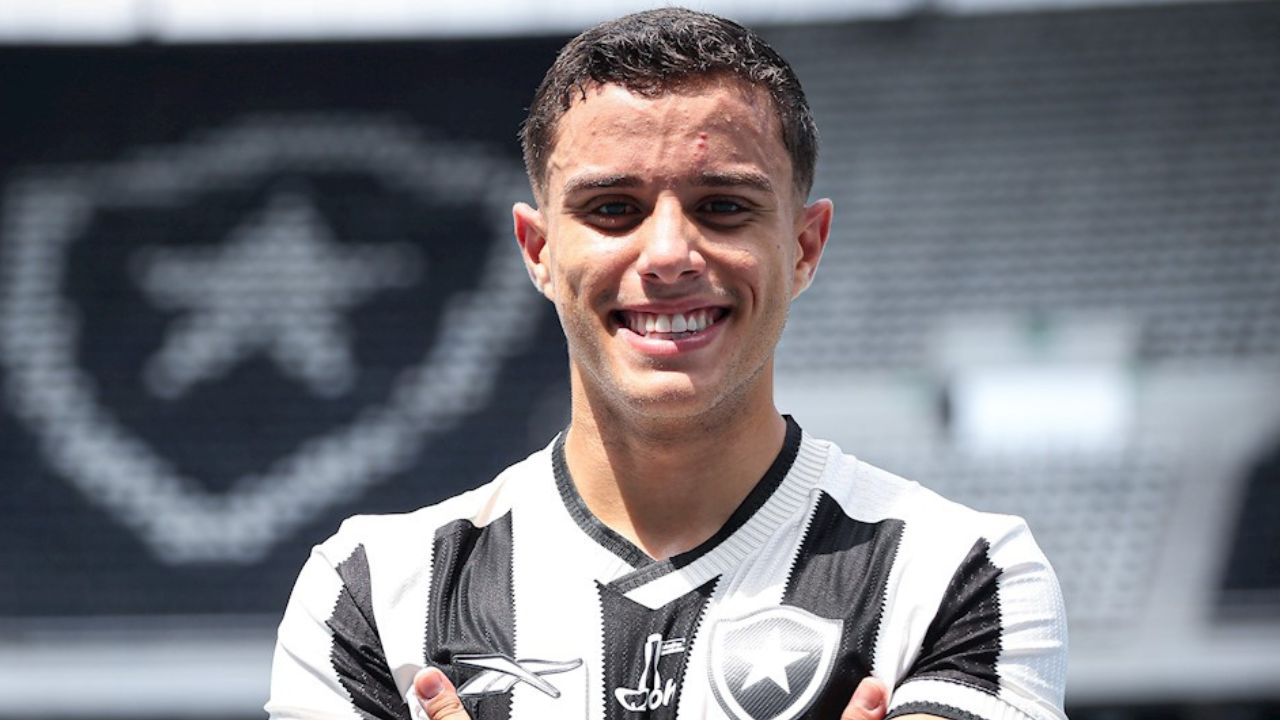 Paraná Clube contrata atacante que brigou por artilharia com joia do Athletico