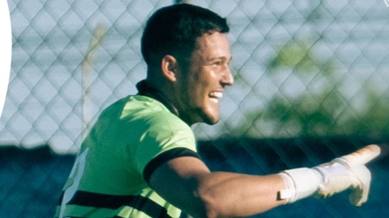 Goleiro do Coritiba marca gol de tiro de meta e salva contra o Cianorte