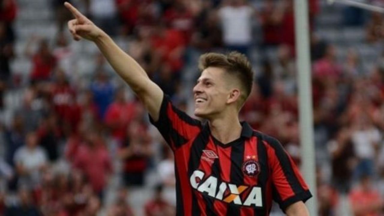 joao-pedro-athletico