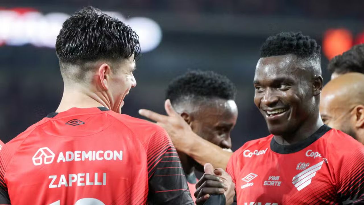 Zapelli e Viveros sobem em ranking histórico do Athletico