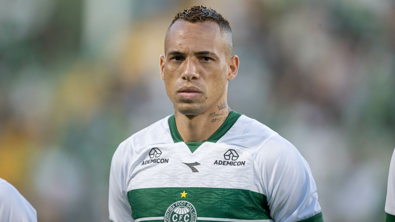 Destaque do jogo, Breno Lopes aponta fator crucial para empate do Coritiba