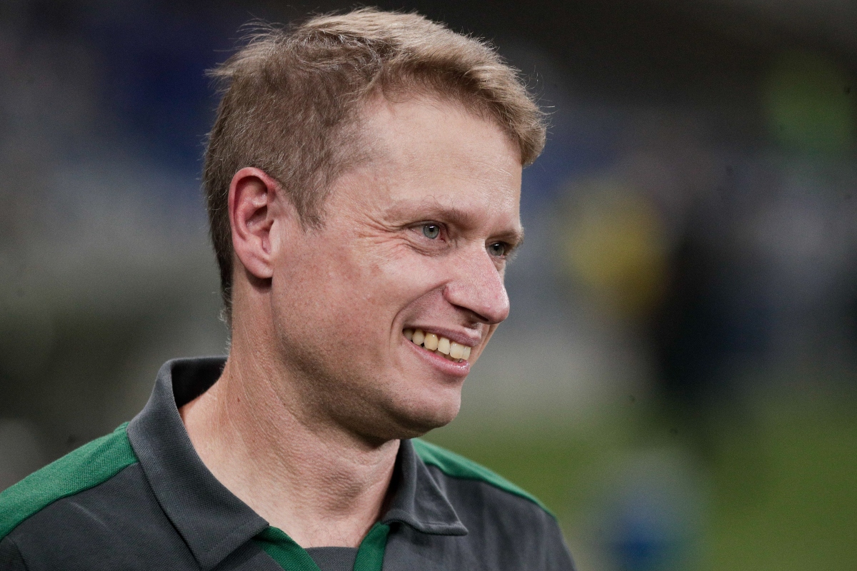 Técnico do Coritiba recebe consulta de rival da Série A do Brasileirão